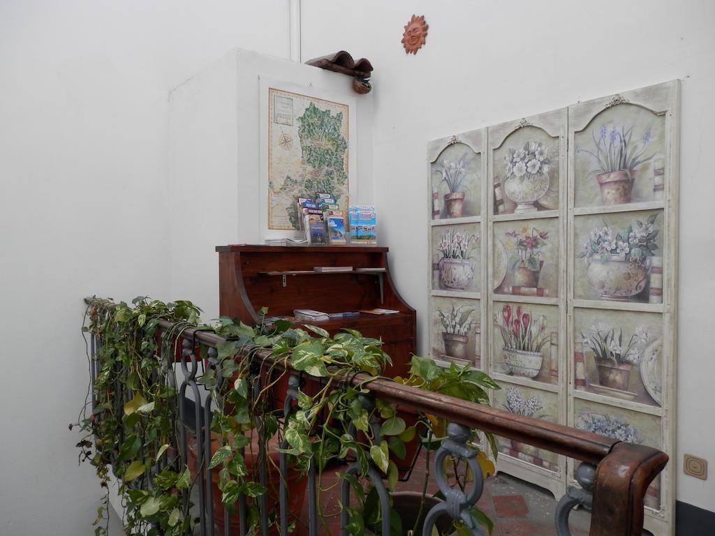 فندق Residenza Le Rondini فلورنس المظهر الخارجي الصورة